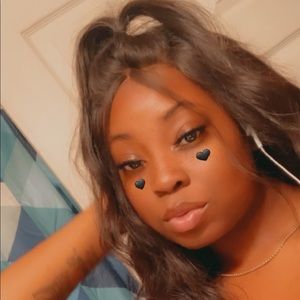 Meet your Posher, Tiesha